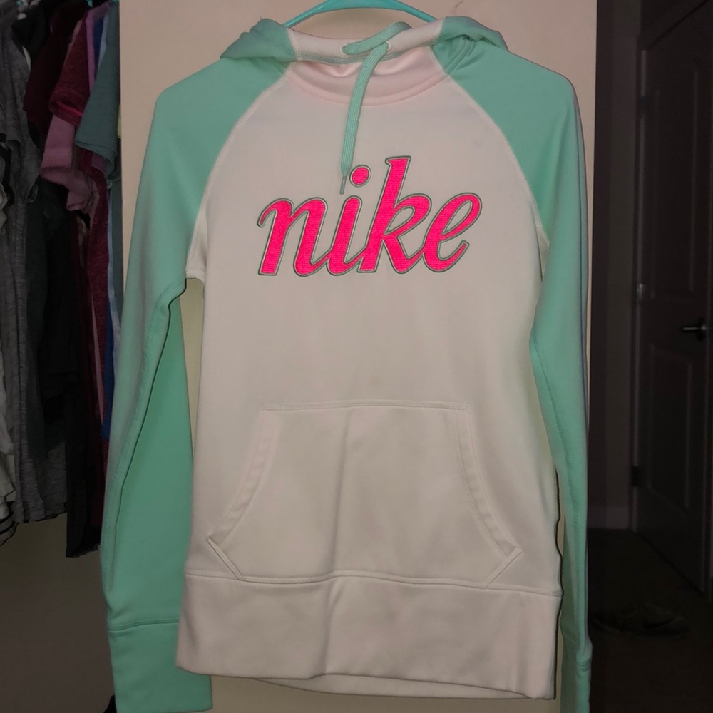 Nike sweatshirt